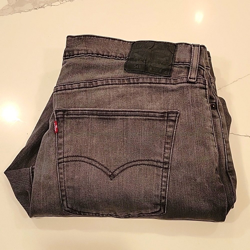 Grey Levi's 541  36x34